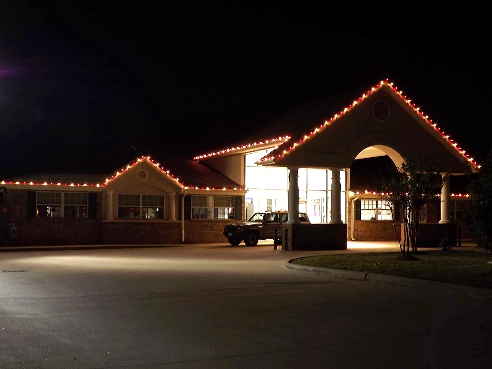 Christmas lights installed by Christmas Light Creations