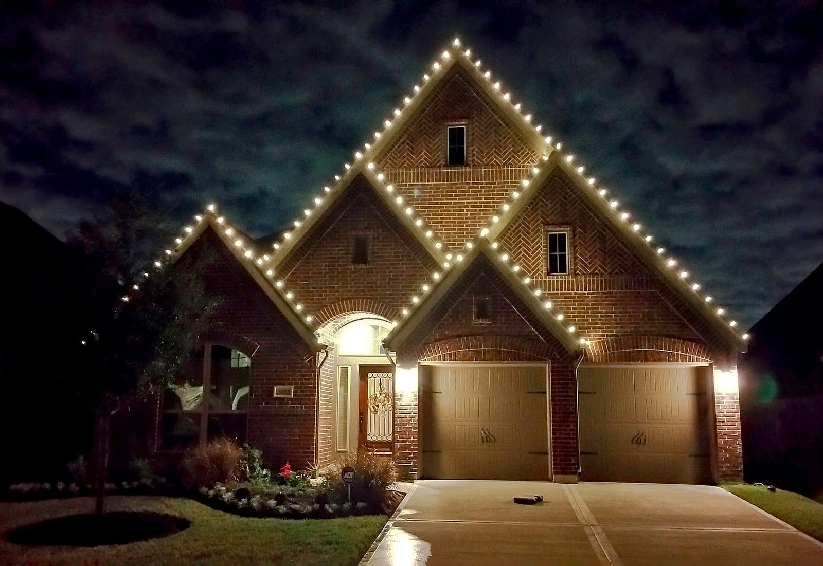 Christmas lights installed by Christmas Light Creations